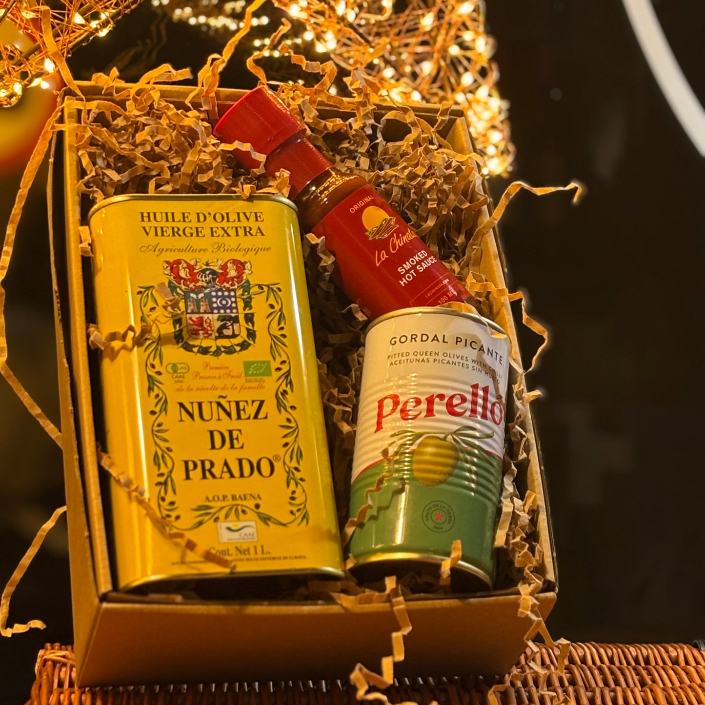 Spanish Table Hamper
